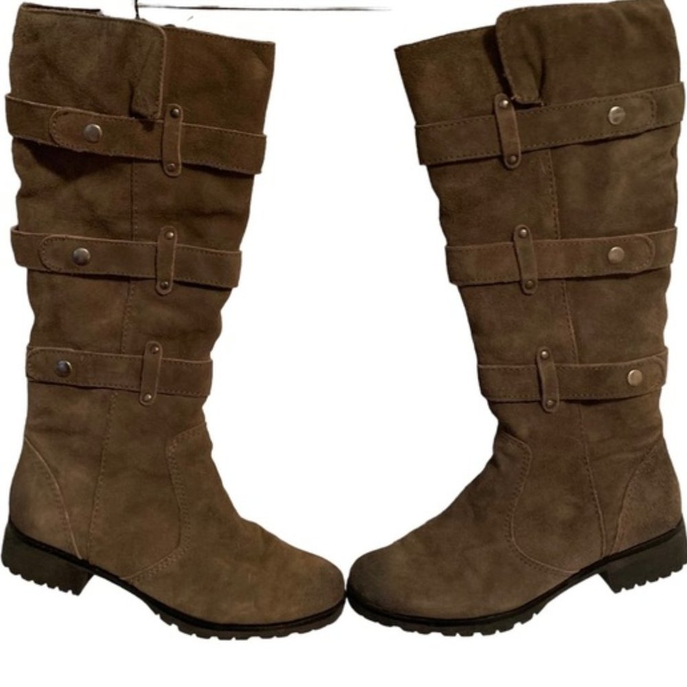 Matisse Suede Lug Sole Boots